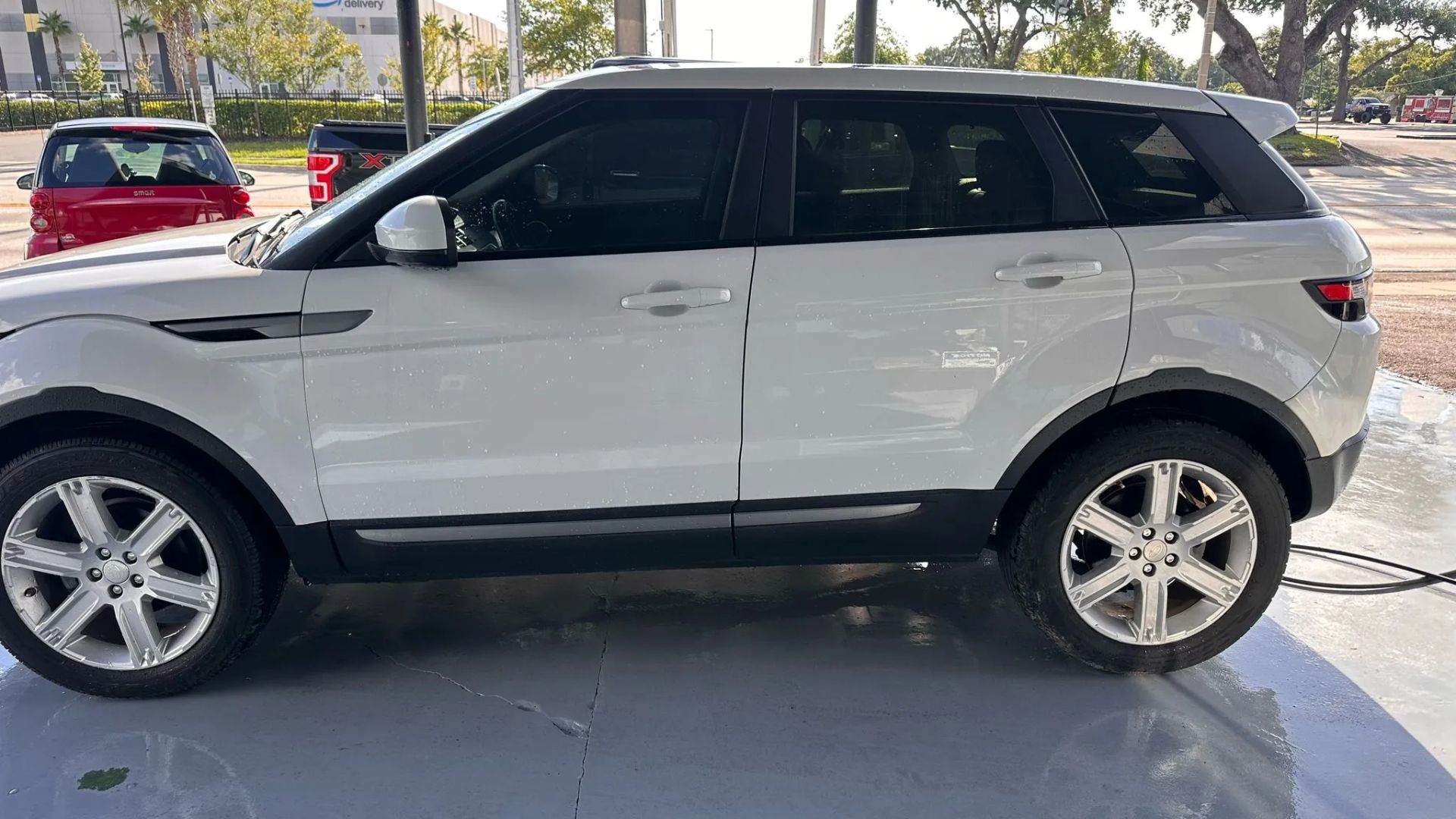 land rover range rover evoque 2014 SALVP2BG2EH859275 image land rover range rover evoque 2014 SALVP2BG2EH859275 image